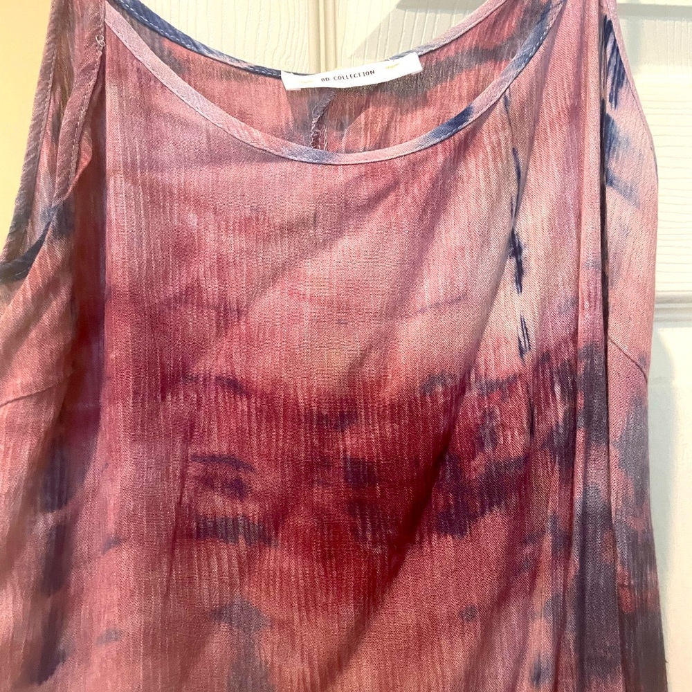 Tie dye bo ho hi low tank with adjustable straps. BD Collection. Size Small